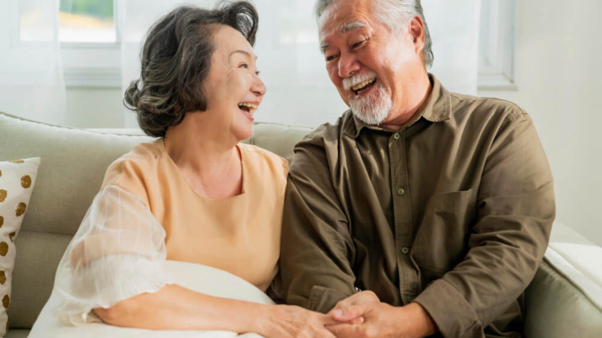 Vì sao người lớn tuổi cần bổ sung thực phẩm chức năng?