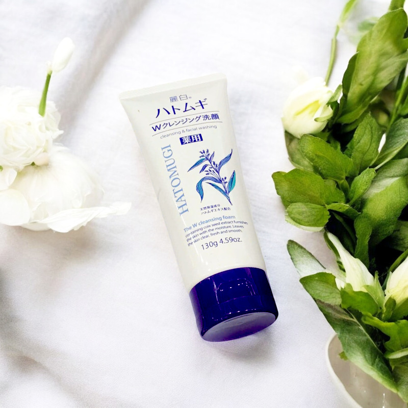 Sữa rửa mặt ý dĩ Hatomugi Cleansing & Facial Washing