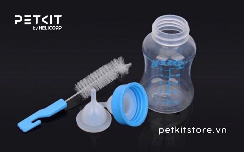 các loại sữa cho mèo con mất mẹ