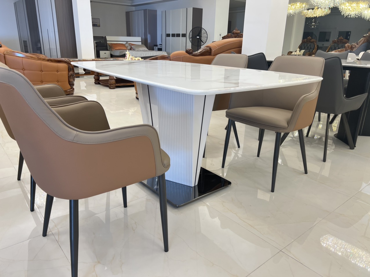 Bộ bàn ăn 6 ghế cao cấp tại Tam Kỳ, Quảng Nam