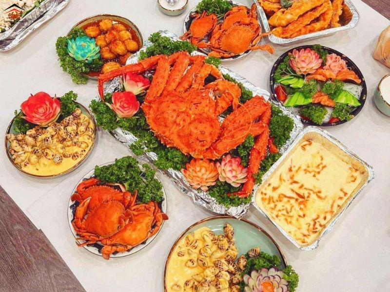 cua hoàng đế trong tiệc giáng sinh