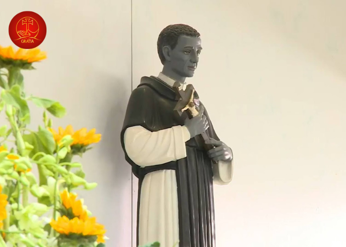 tượng thánh martino