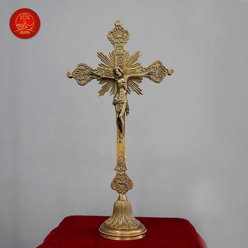 Thánh Giá Đế Tròn Cao 50cm - Màu Cổ Điển