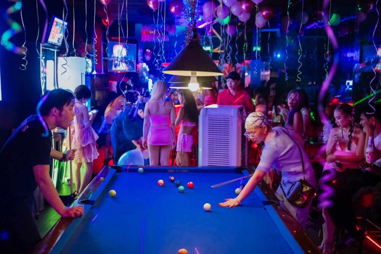 Việc Làm Bunny Bar Saigon 2