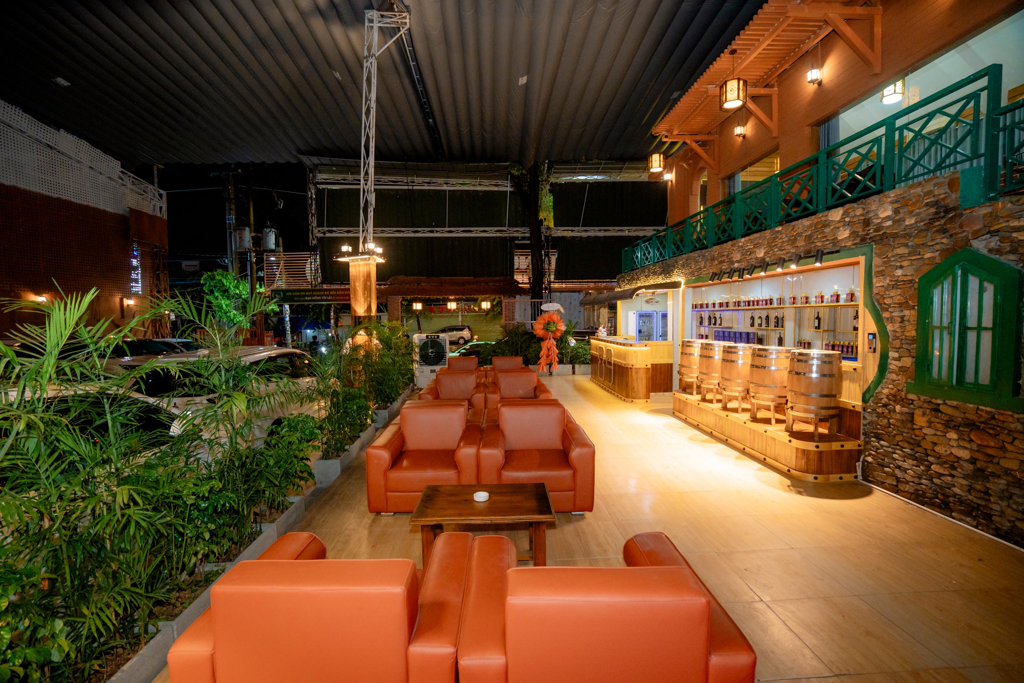 quán ăn phan văn hớn