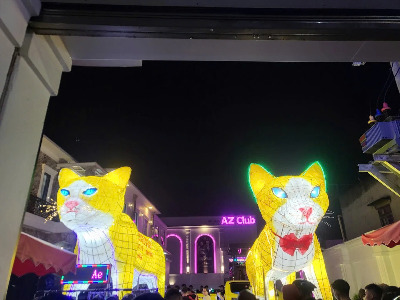 Mặt Tiền AZ CLUB 157 Hoàng Văn Thụ Đức Trọng Lâm Đồng