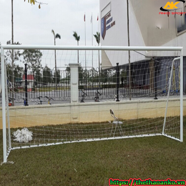 khung-thanh-bong-da-11-nguoi-gia-re-tai-ha-noi