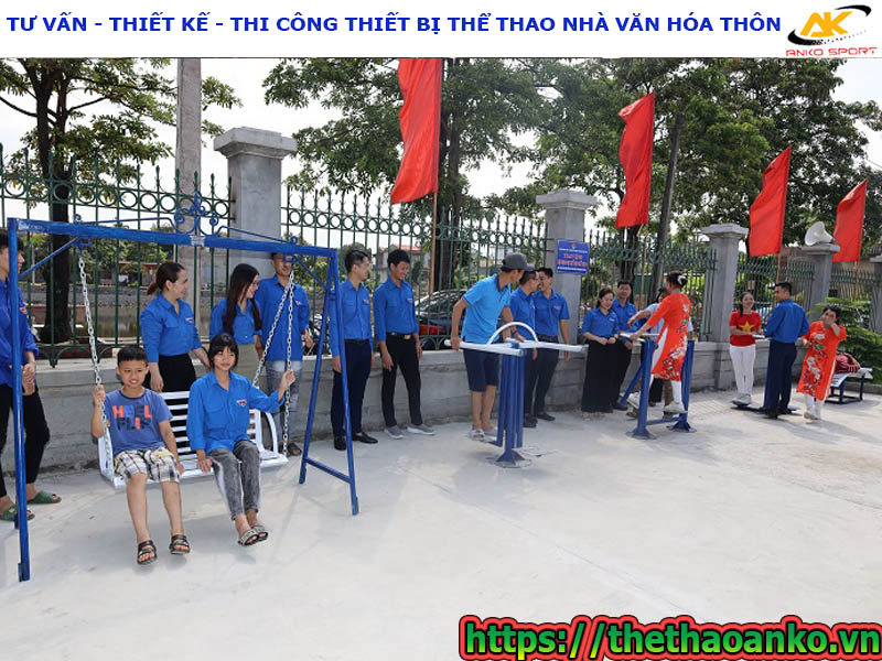 thi-cong-thiet-bi-the-thao-nha-van-hoa-thon-tai-dong-bang-song-hong