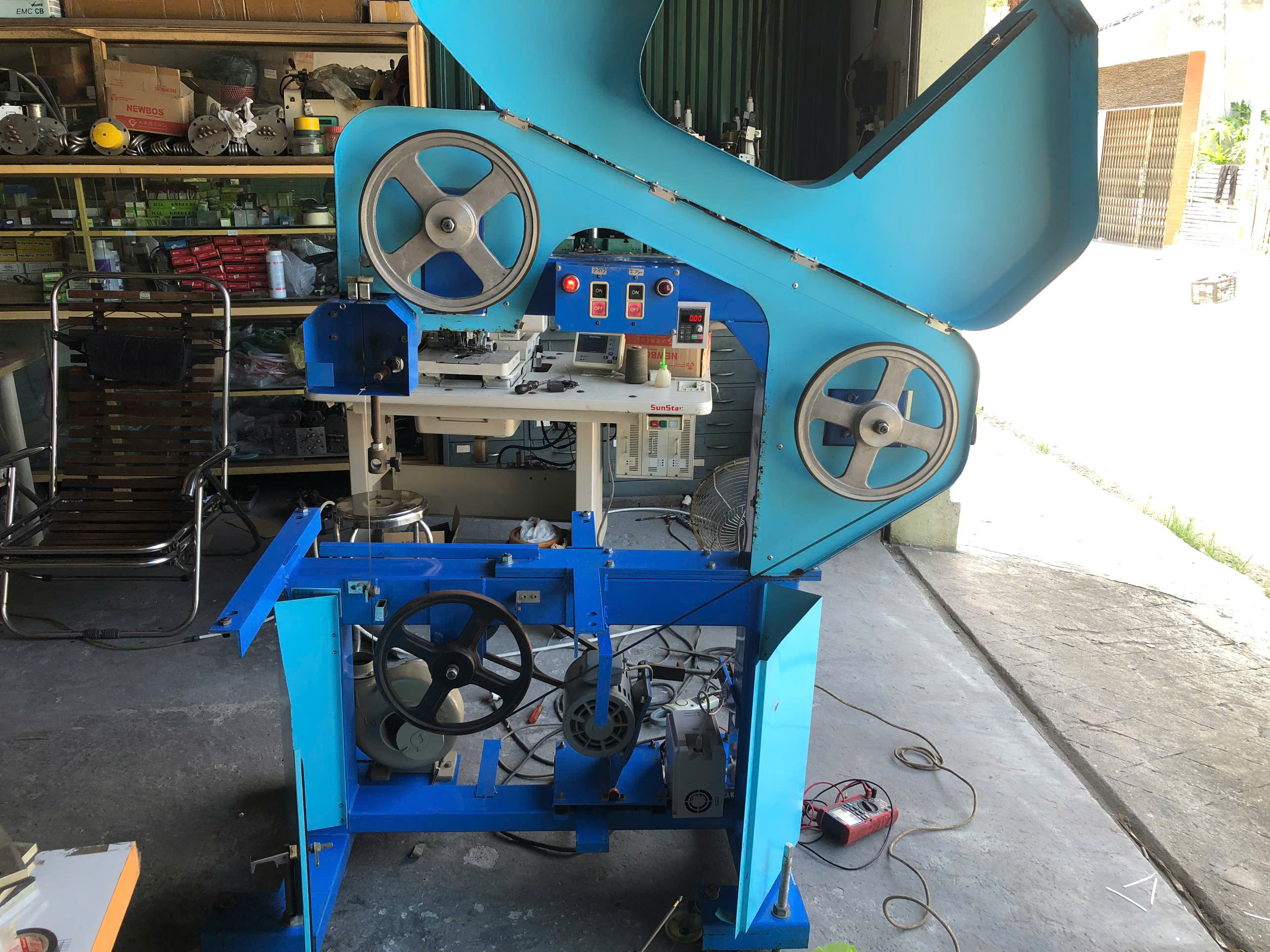 bien-tan-cho-may-cat-vai-1