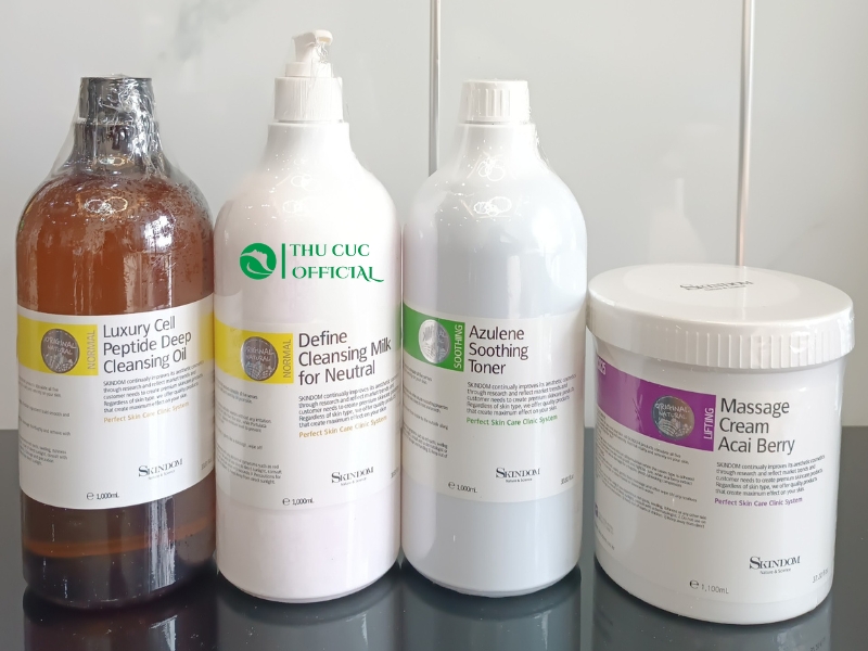 Bộ mỹ phẩm Spa Skindom