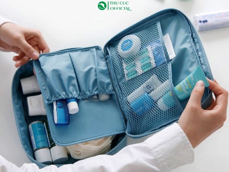 Chuẩn bị mỹ phẩm mang đi du lịch