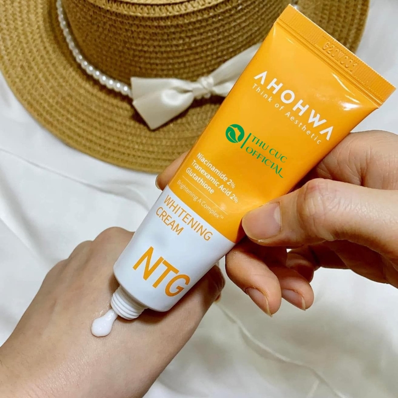 Hướng dẫn dùng Kem dưỡng trắng da Ahohwa NTG