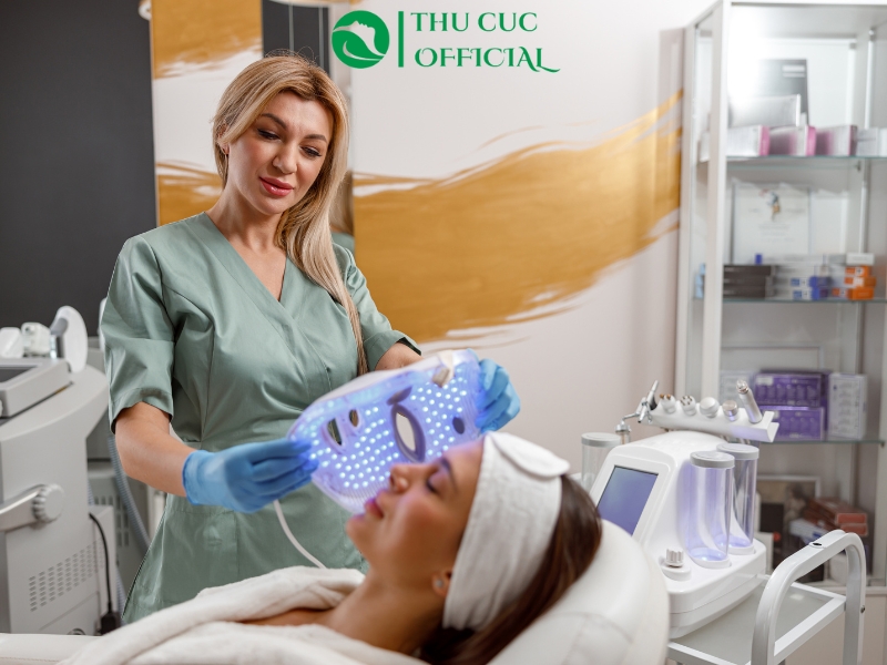 Tham vấn ý kiến chuyên gia khi lựa chọn mỹ phẩm