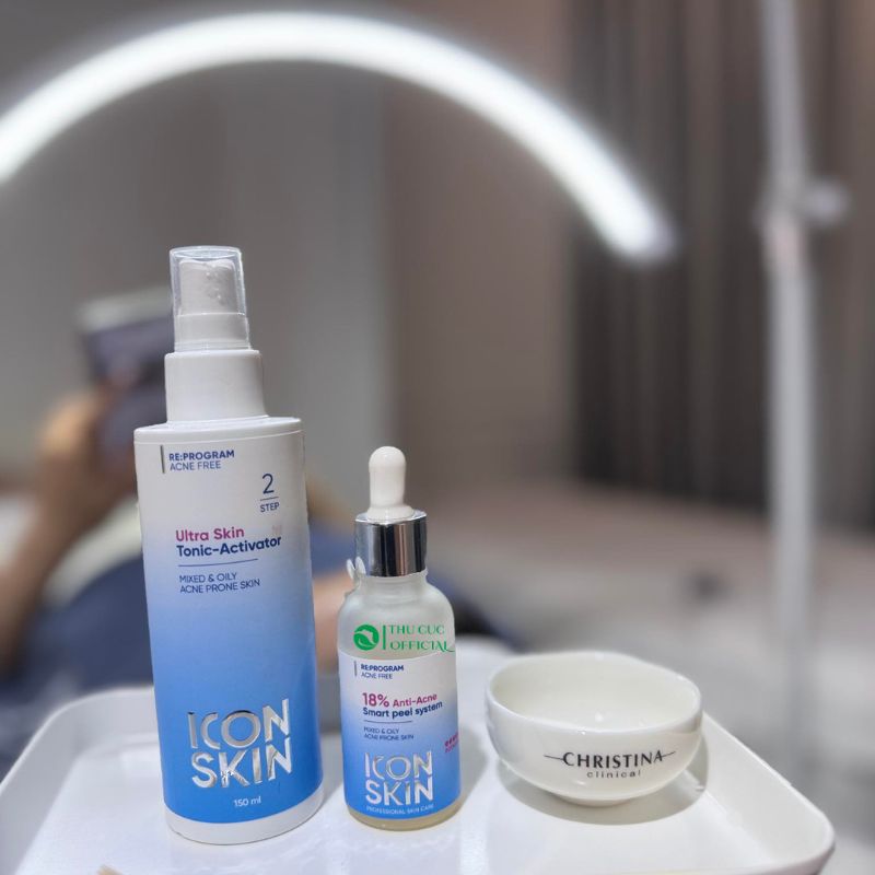Liệu trình peel da giảm mụn với ICON SKIN