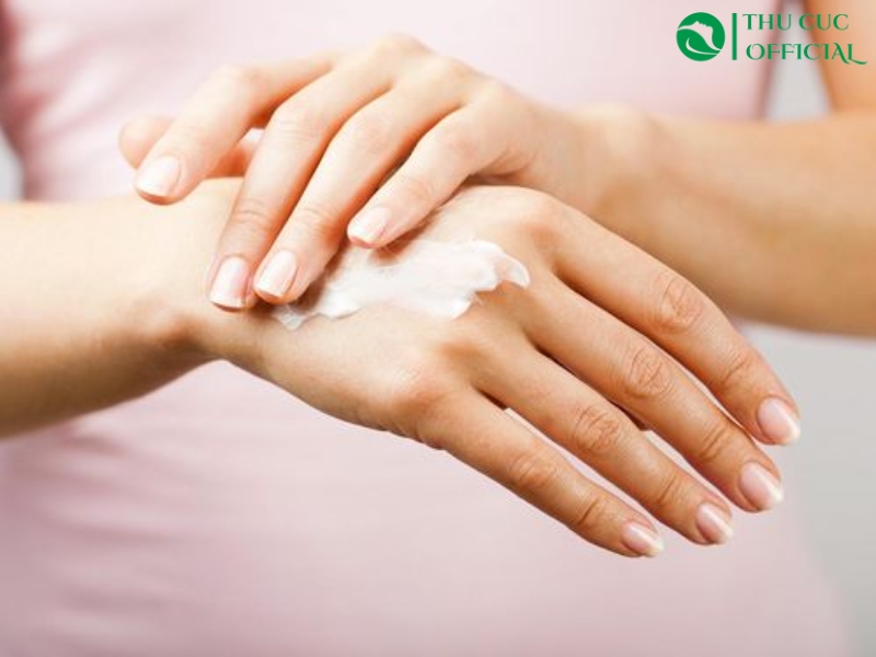 Quà tặng 20-10 - kem dưỡng da tay