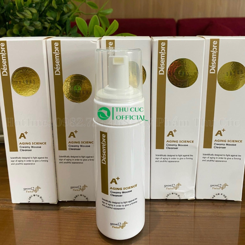 Desembre Aging Science Creamy Mousse Cleanser chính hãng