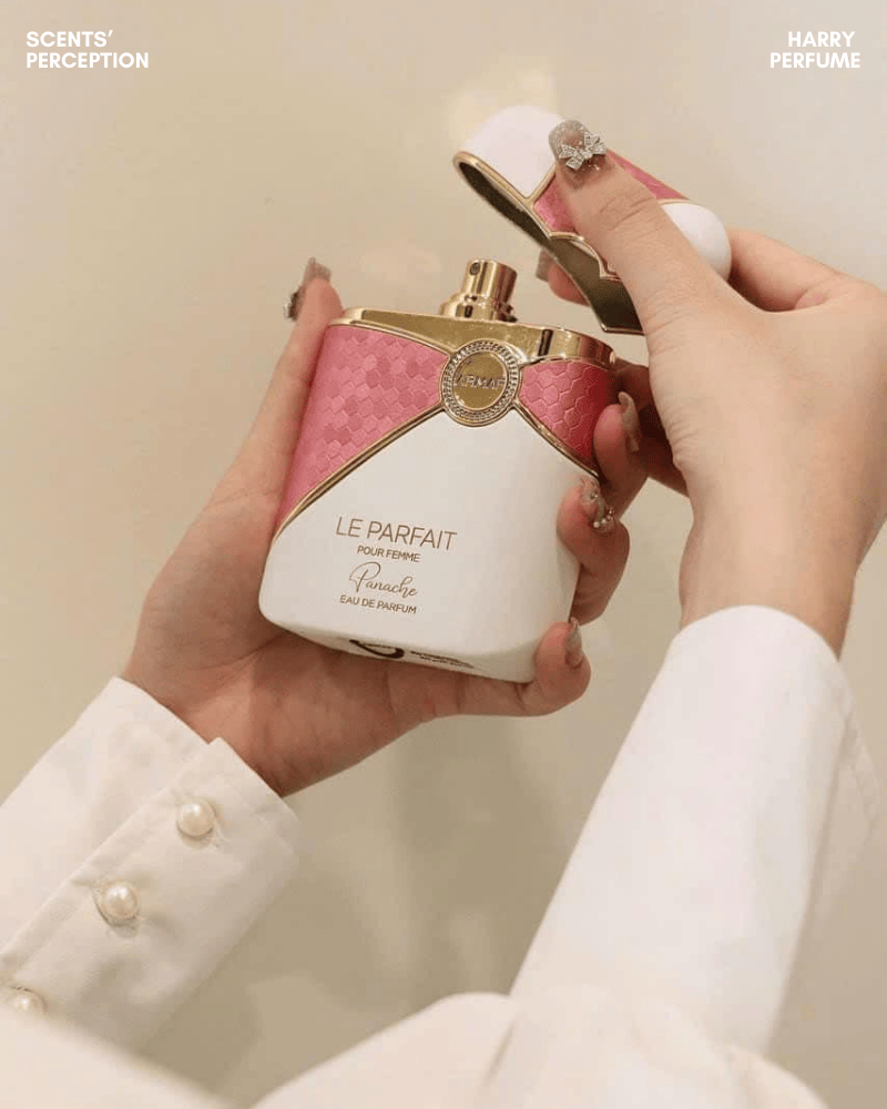 Hương cuối ấm áp với vanilla, xạ hương, hoắc hương, đậu tonka, tạo cảm giác nữ tính, dễ chịu