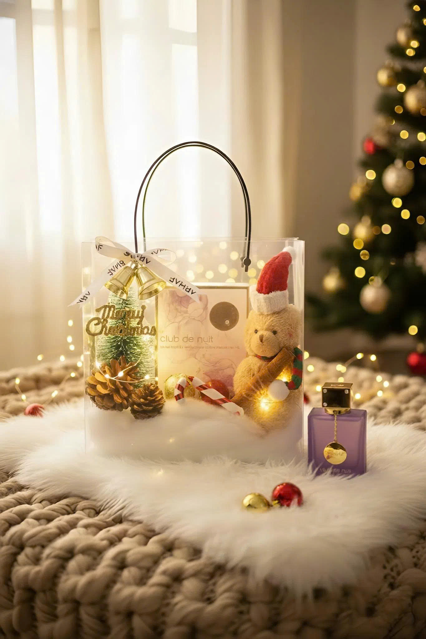 Club de Nuit Maleka EDP mở đầu bergamot, vải và tiêu hồng