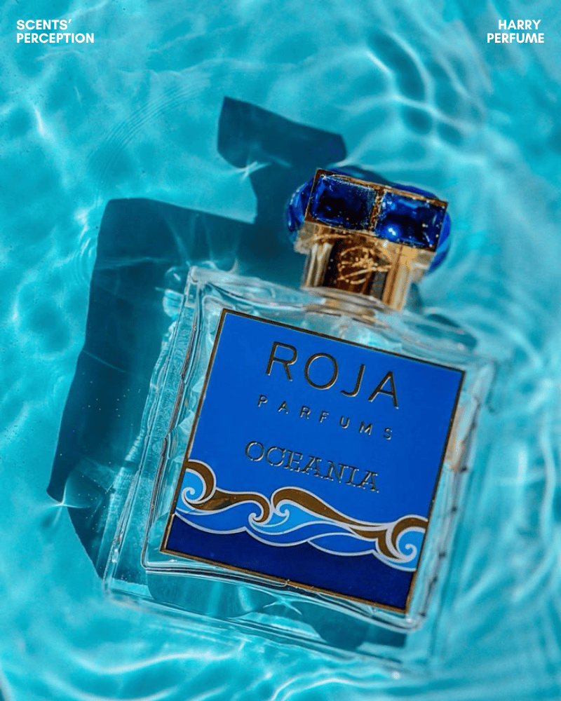Roja Oceania mở đầu bằng cam chanh rực rỡ, thảo mộc xanh sạch, tạo cảm giác biển tươi mát nhẹ