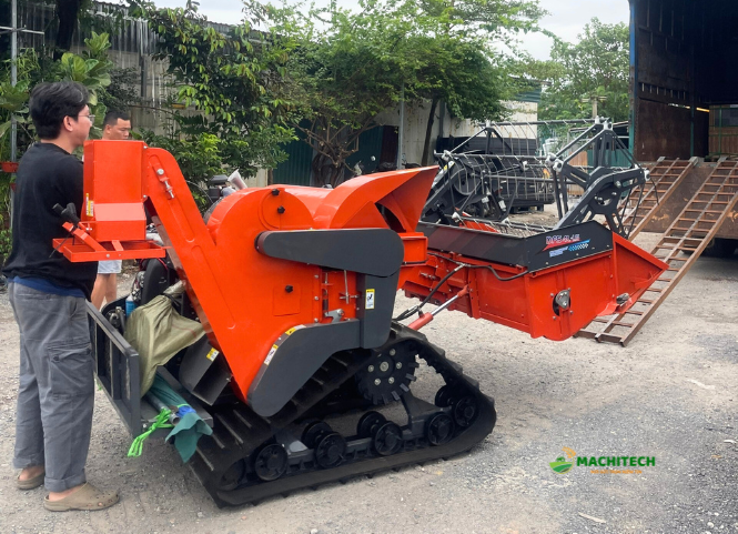 Hướng dẫn thay lưỡi cắt máy gặt mini 2