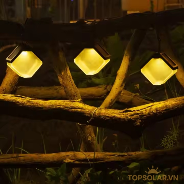 Đèn Trang Trí Năng Lượng Mặt Trời TS015