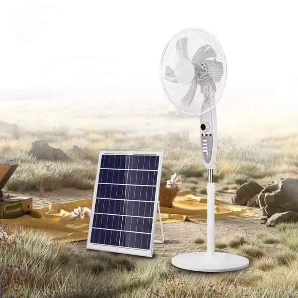 Quạt năng lượng mặt trời