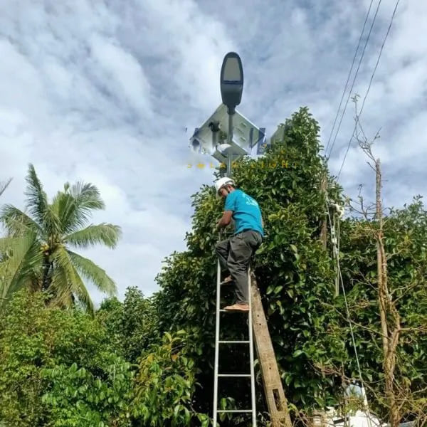 Đèn Năng Lượng Mặt Trời 200W SBC8200