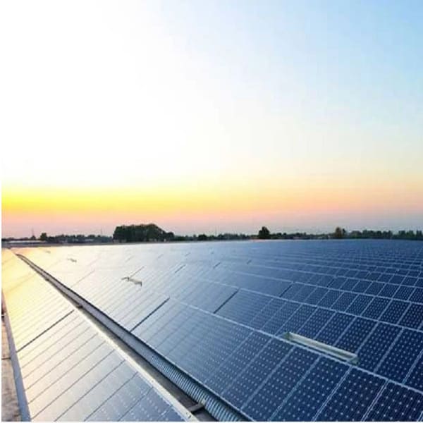 Tấm pin năng lượng mặt trời Longi 445W