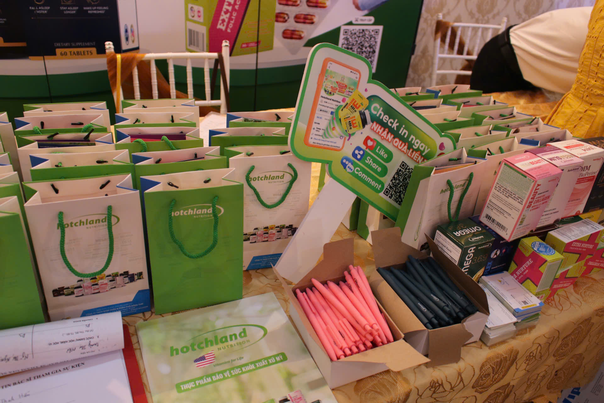 Gian hàng của Hotchland Nutrition