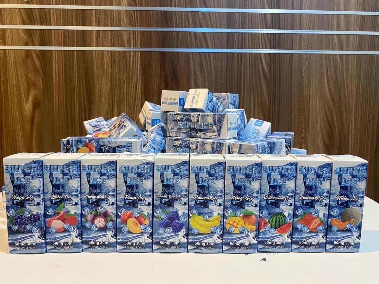 Đánh giá và review chi tiết chai juice Super Ice Saltnic (30ml / 50mg)