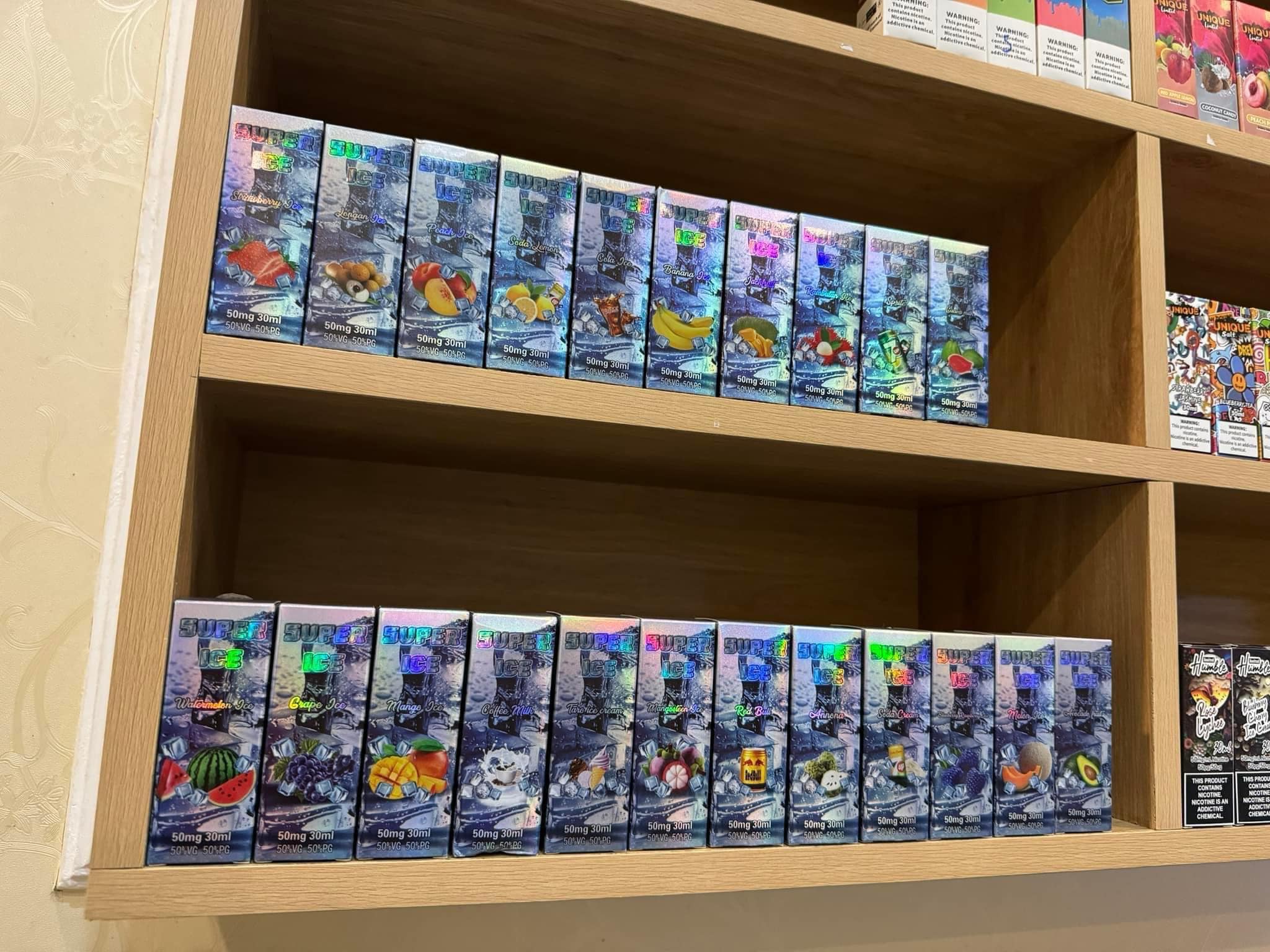 Đánh giá và review chi tiết chai juice Super Ice Saltnic (30ml / 50mg)