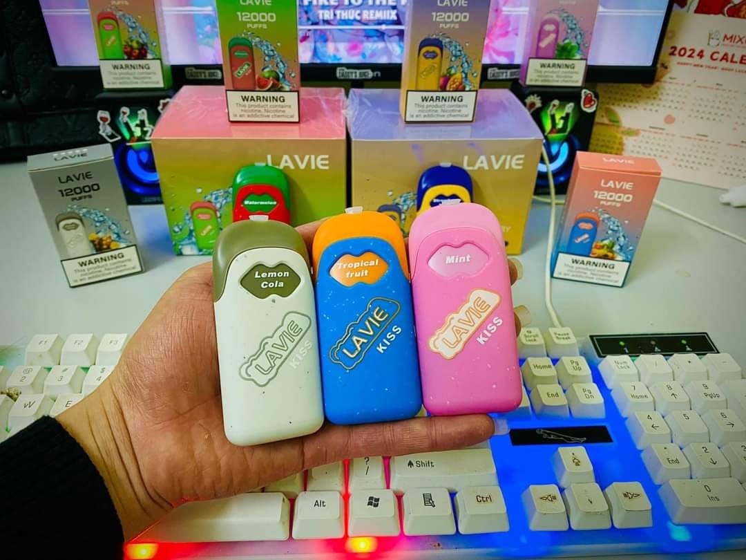 Review chi tiết Pod 1 Lần Lavie Kiss 12000 Hơi (50mg)