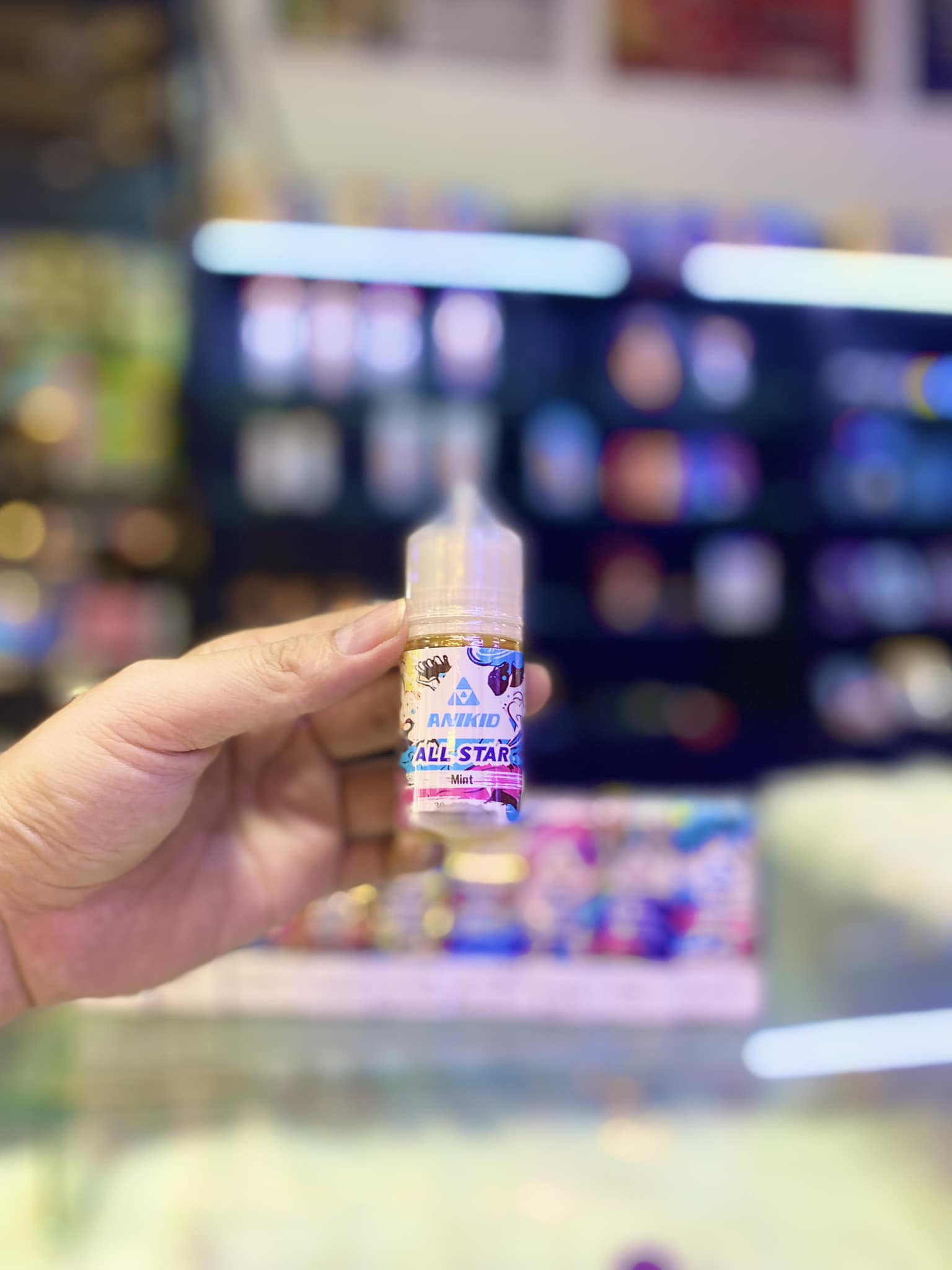 Giới thiệu và review chai juice Anikid All Star Saltnic (30ml / 40mg / 60mg)