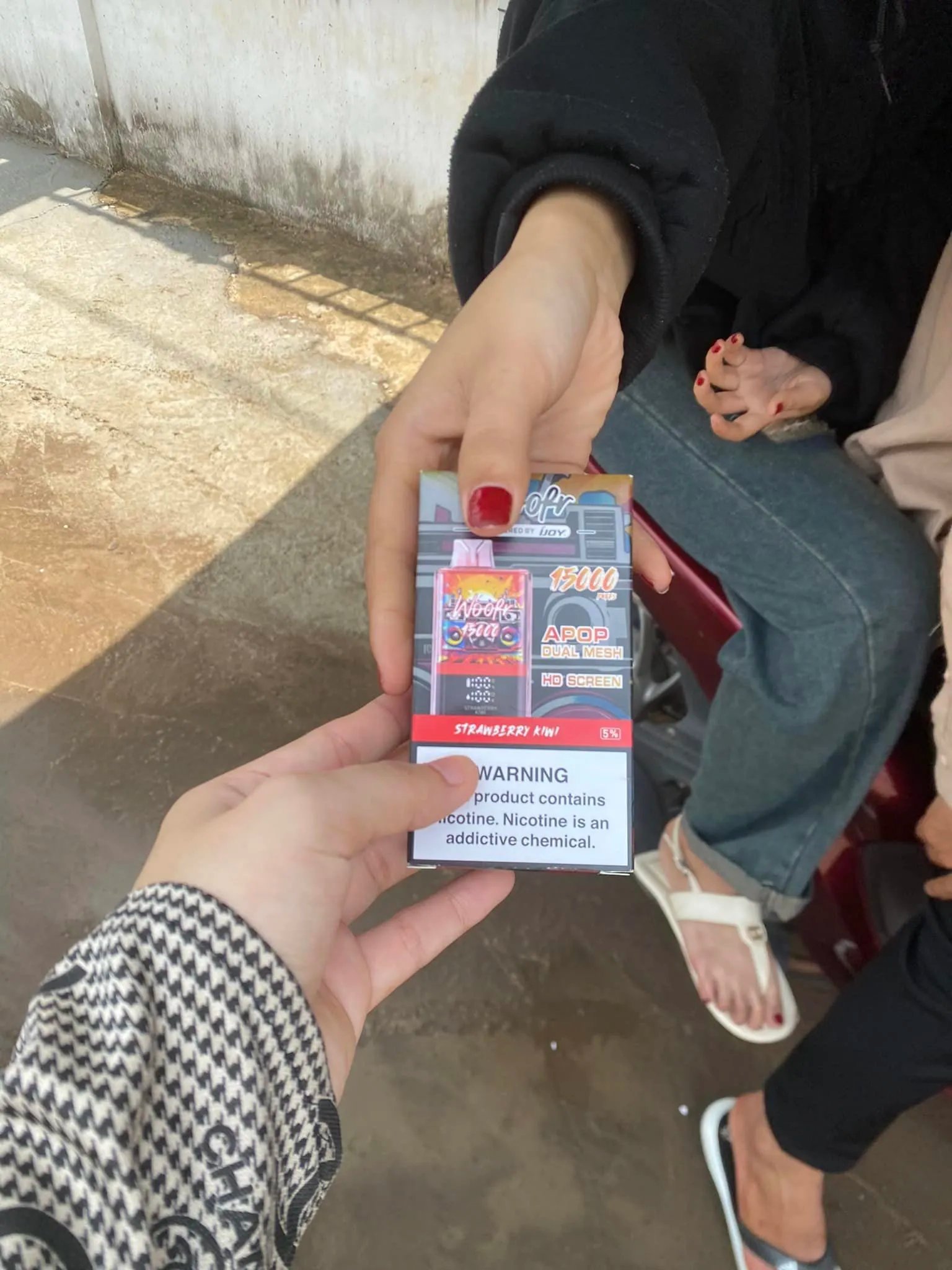 Pod dùng 1 lần, tiện lợi hay nguy hiểm ?