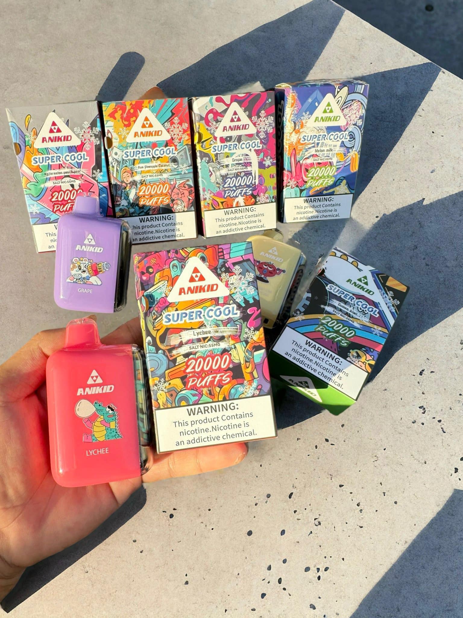 Review chi tiết pod 1 lần Anikid 20000 Hơi (50mg)