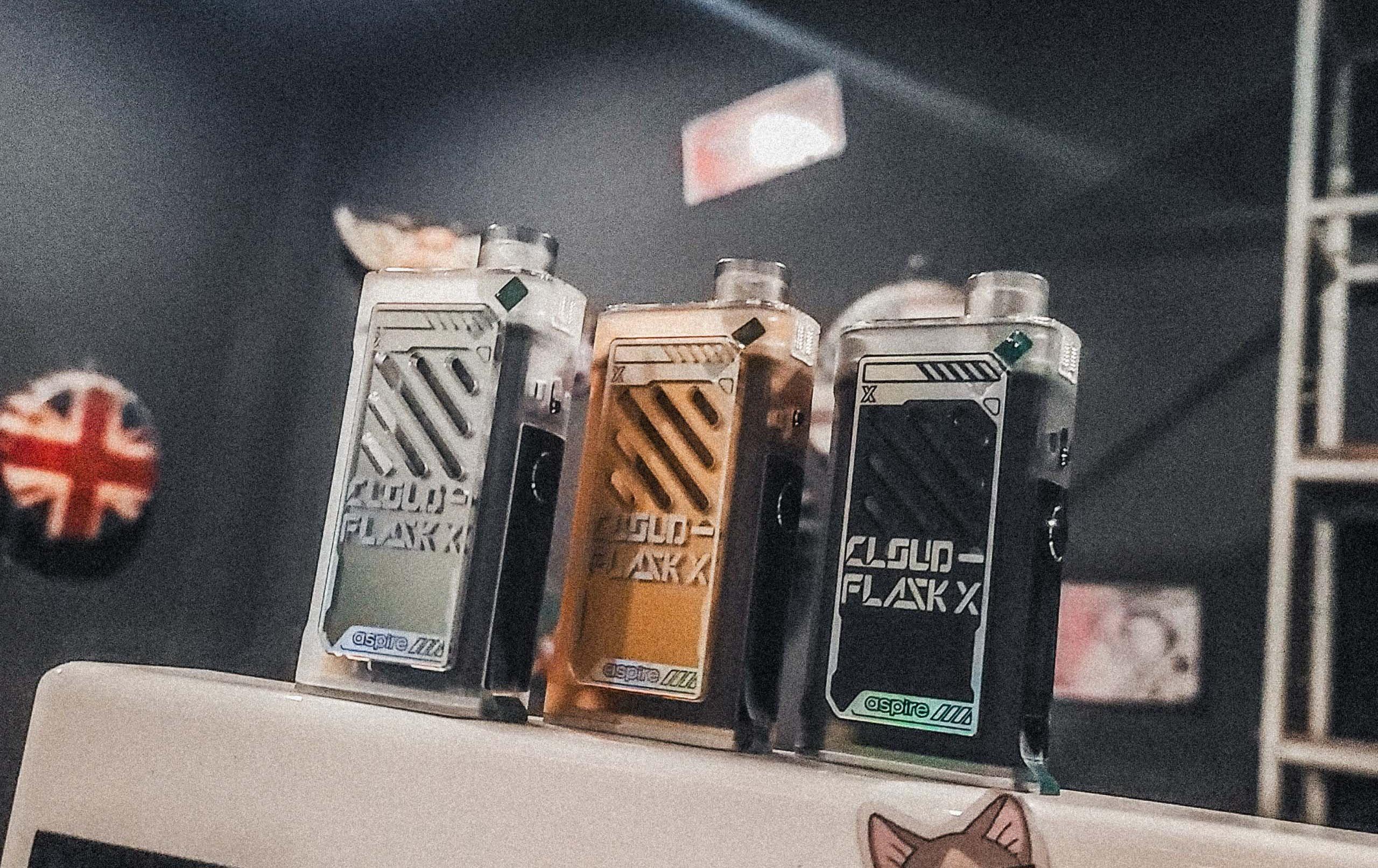 Aspire CloudFlask X 75W Pod Kit Thích Hợp Để Chơi Nhiều Khói