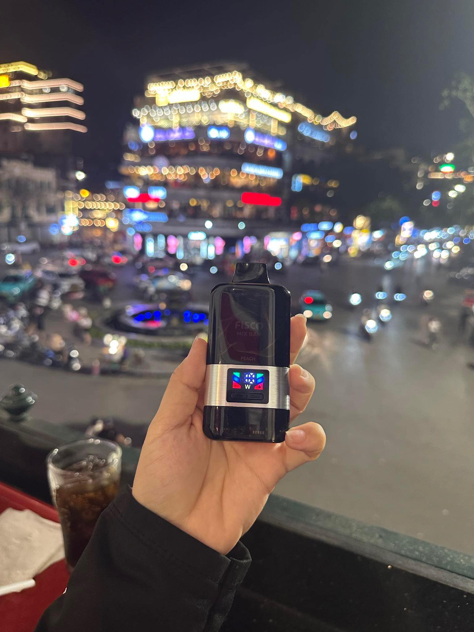 Review chi tiết Fisco Mix Bar 16000 Hơi (50mg) – Pod 1 Lần