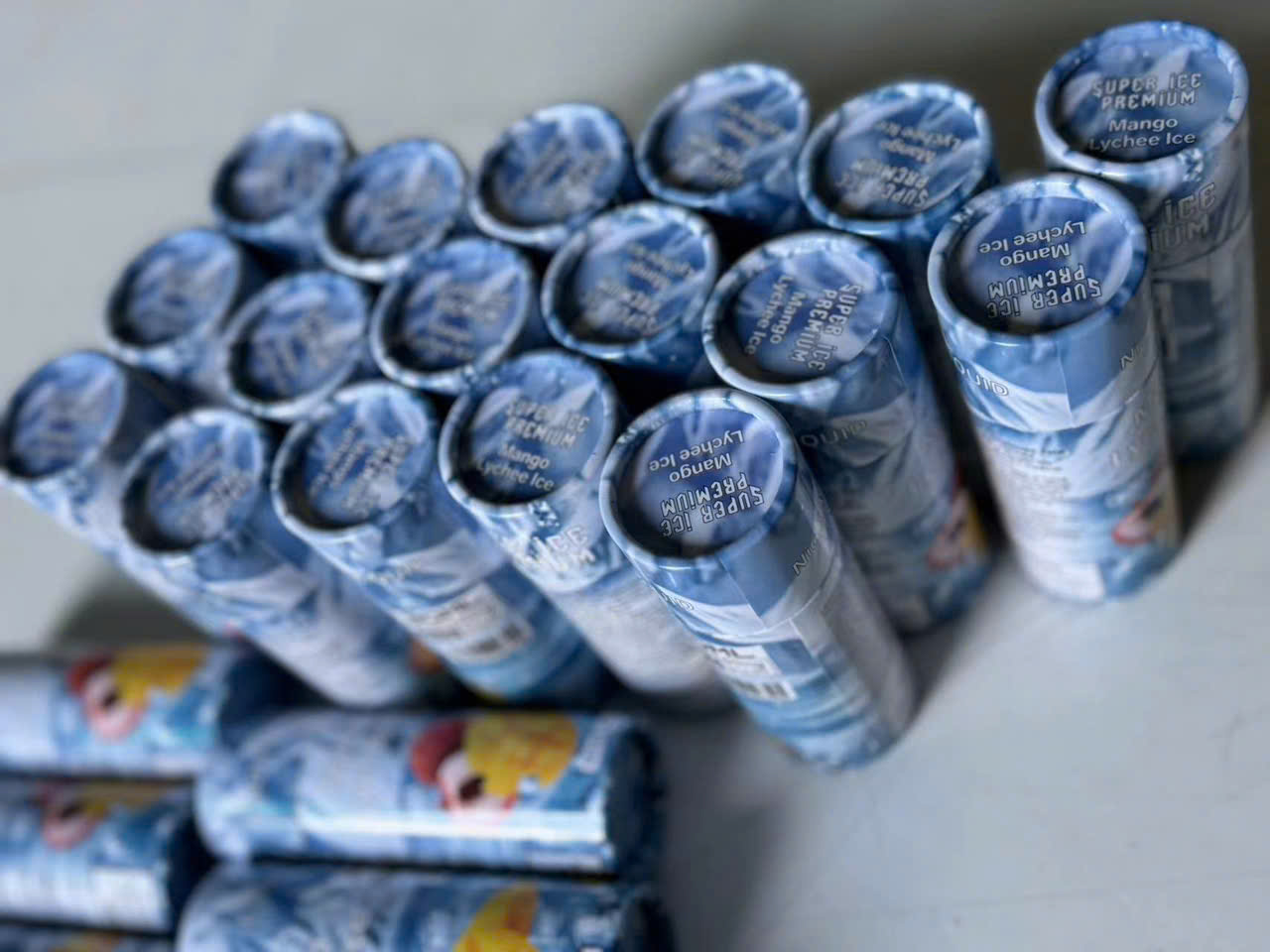 Review chi tiết chai juice Super Ice Premium Saltnic (30ml/60mg)