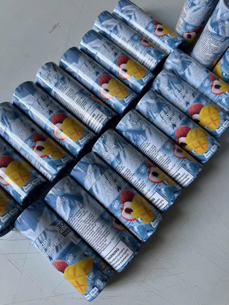 Review chi tiết chai juice Super Ice Premium Saltnic (30ml/60mg)