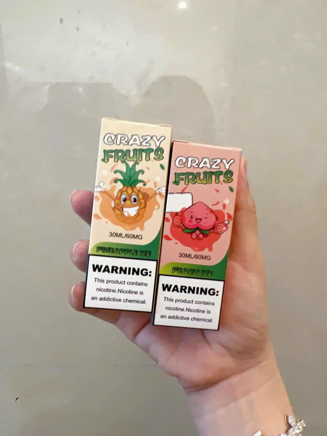 Review chi tiết chai juice Flix Crazy Fruits Saltnic (30ml/60mg)