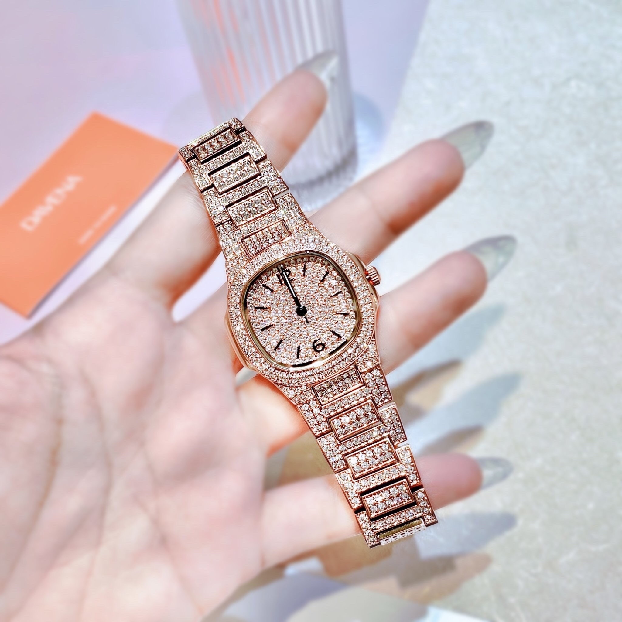 Đồng Hồ Davena Mặt Vuông |Nữ Giới |Full Đá |Dây Kim Loại Rose Gold |Máy Pin (Quartz) |Size 32mm |donghogiatot.vn