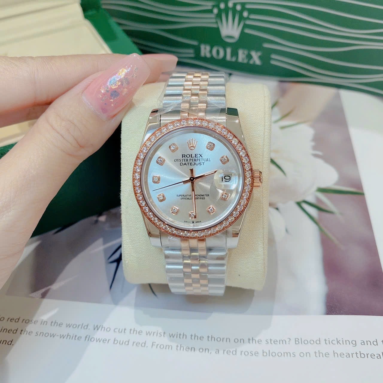 Đồng Hồ Rolex Đính Đá |Nữ Giới |Mặt Trắng |Dây Kim Loại Demi Rose |Máy Cơ (Automatic) |Size 36mm |donghogiatot.vn