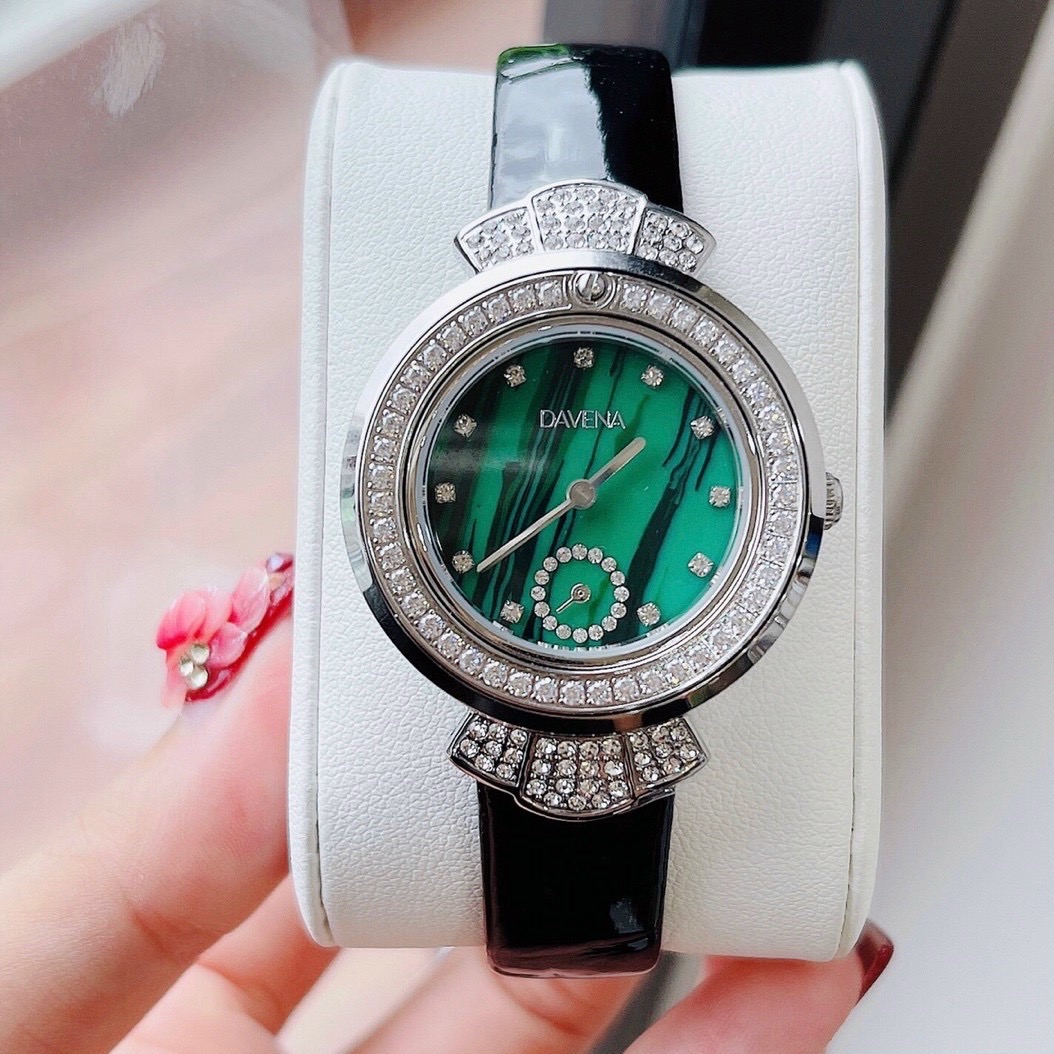 Đồng Hồ Davena 3 Kim |Nữ Giới |Xanh Lá |Đính Đá |Dây Da Đen |Máy Pin (Máy Quartz) |Size 32mm |donghogiatot.vn