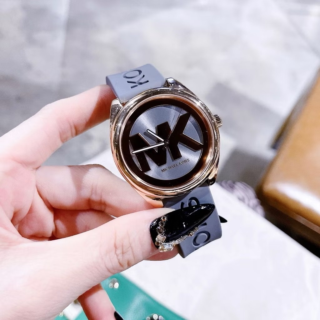 Đồng Hồ Michael Kors Janelle |Nữ Giới |Rose Gold |Dây Silicone Xám |Máy Pin (Quartz) |Size 40mm |donghogiatot.vn
