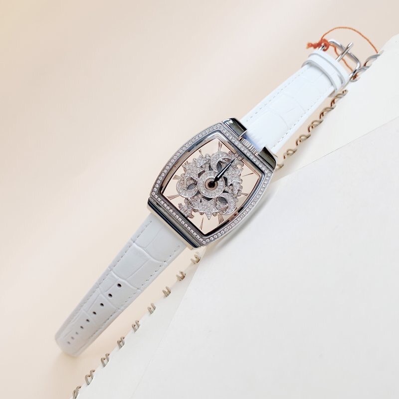 Đồng Hồ Davena Trăng Sao Xoay |Nữ Giới |Mặt Chữ Nhật |Dây Da Trắng |Máy Pin (Quartz) |Size 32x44mm |donghogiatot.vn