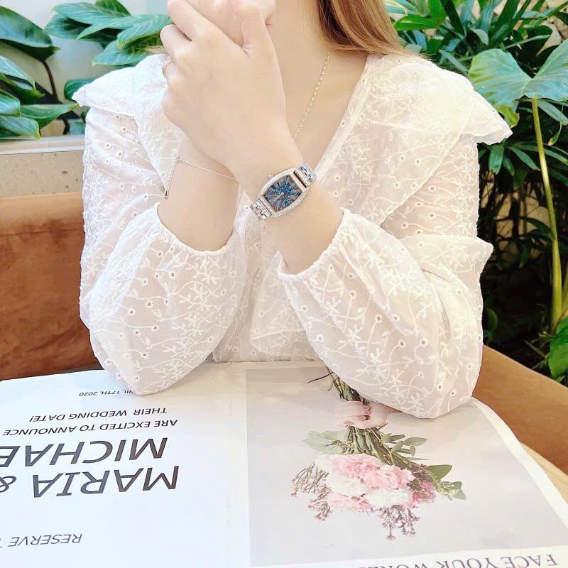 Đồng Hồ Davena Mặt Chữ Nhật |Nữ Giới |Full Đá Nhũ Xanh |Dây Kim Loại Silver |Máy Pin (Quartz) |Size 25x36mm |donghogiatot.vn