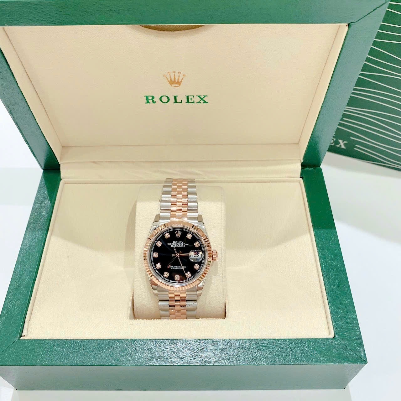 Đồng Hồ Rolex Niềng Khía |Nữ Giới |Mặt Đen |Dây Kim Loại Demi Rose |Máy Cơ (Automatic) |Size 36mm |donghogiatot.vn