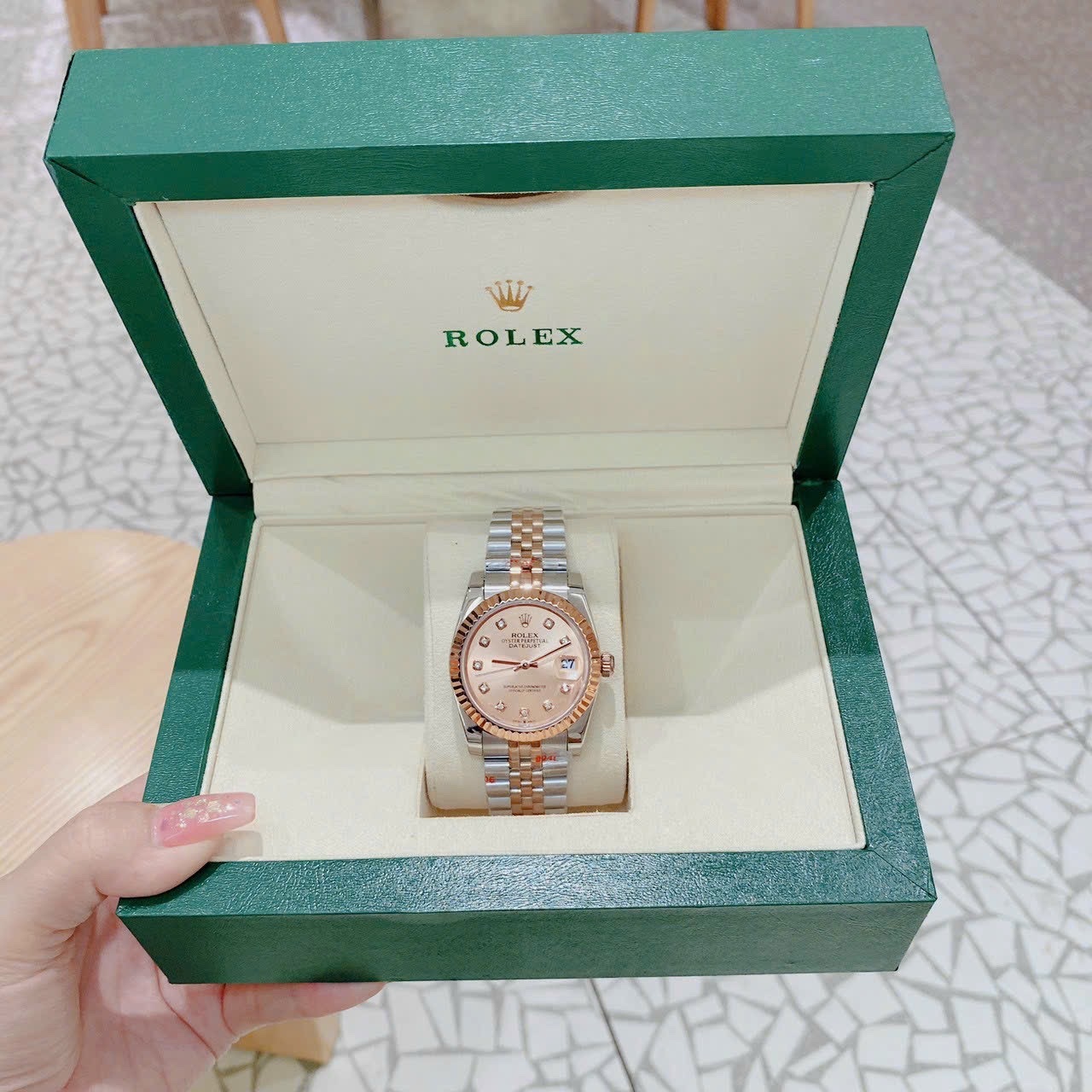 Đồng Hồ Rolex Niềng Khía |Nữ Giới |Mặt Hồng Trà |Dây Kim Loại Demi Rose |Máy Cơ (Automatic) |Size 36mm |donghogiatot.vn