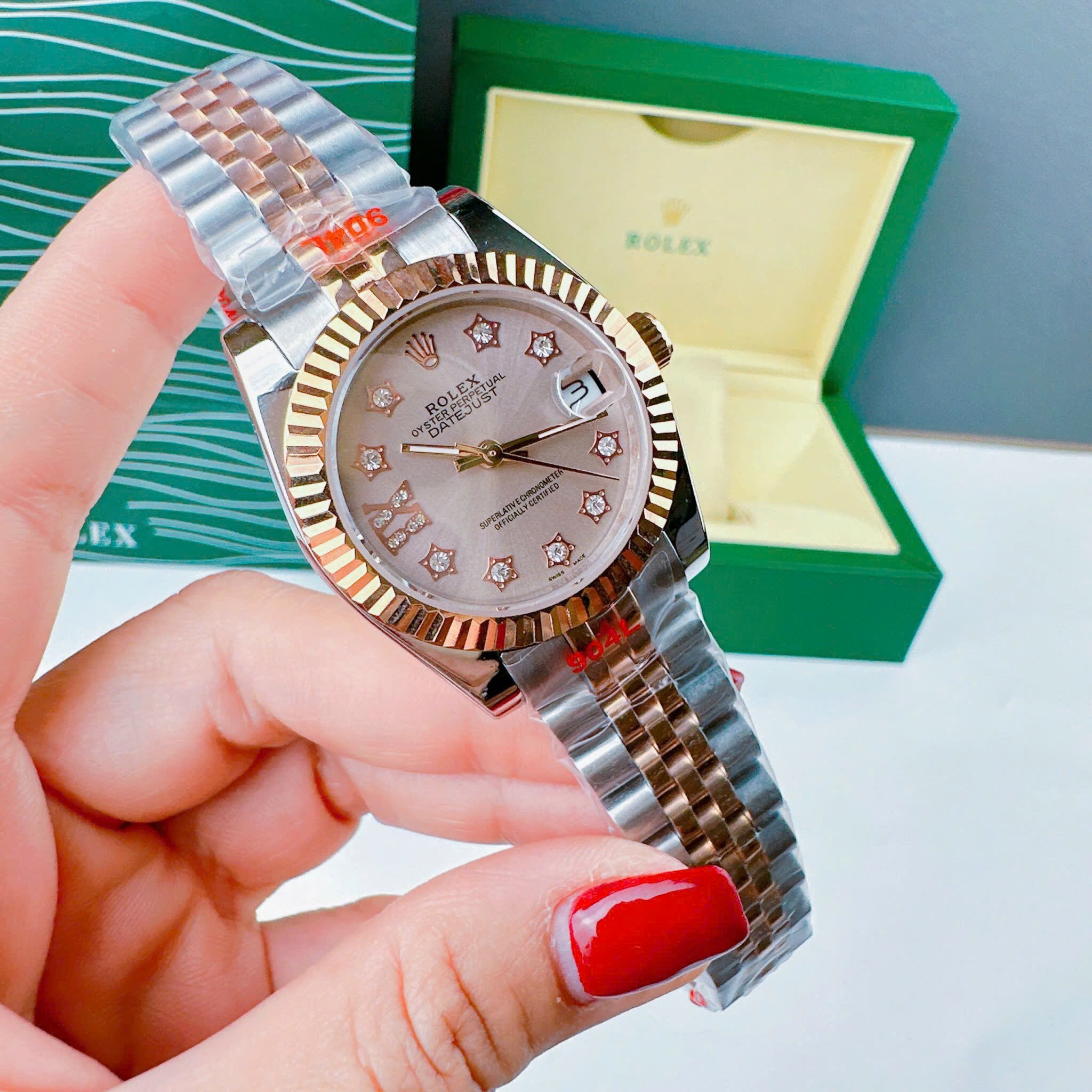Đồng Hồ Rolex Đính Đá Ngôi Sao |Nữ Giới |Hồng Nhạt |Dây Kim Loại Demi Rose Gold |Máy Pin (Máy Quartz) |Size 31mm |donghogiatot.vn