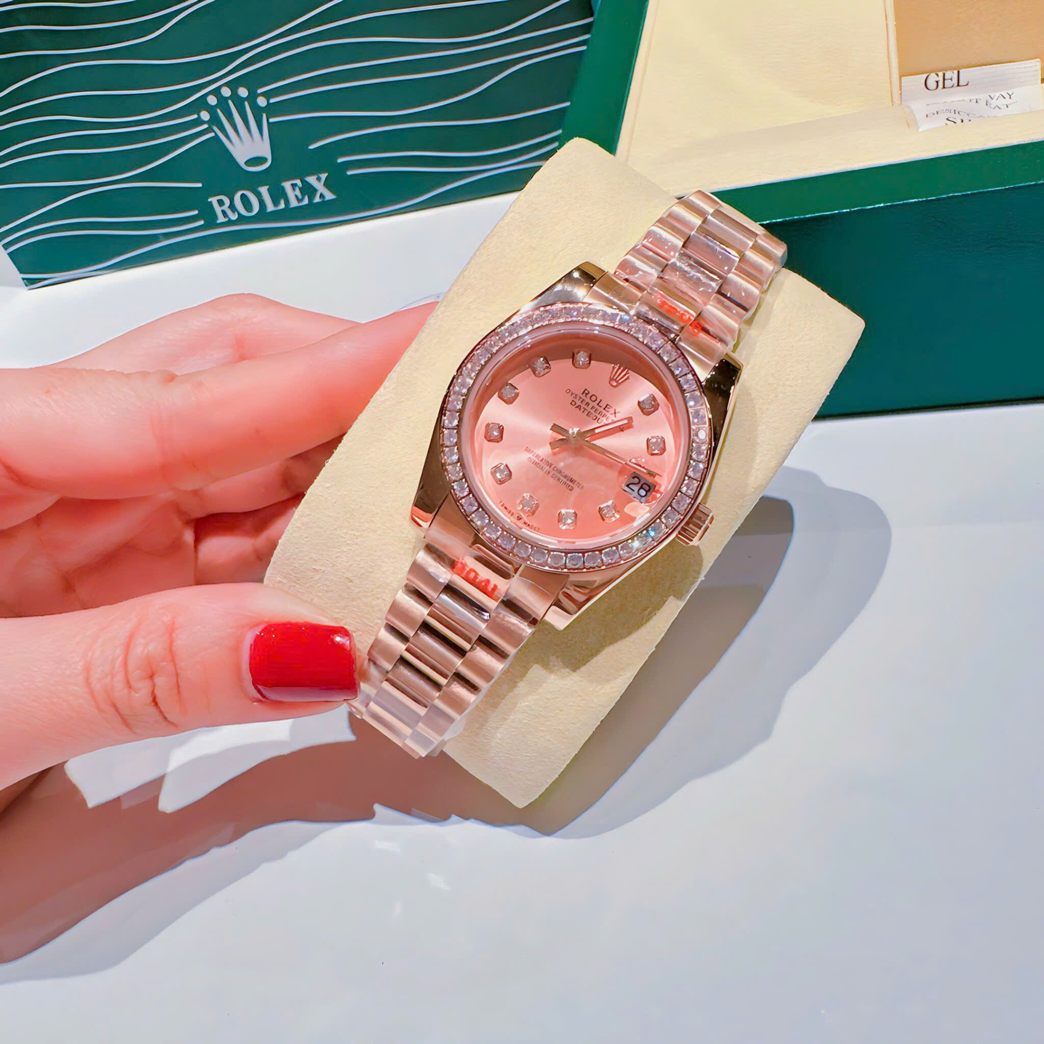 Đồng Hồ Rolex Đính Đá |Nữ Giới |Mặt Hồng |Dây Kim Loại Rose Gold |Máy Pin (Máy Quartz) |Size 31mm |donghogiatot.vn